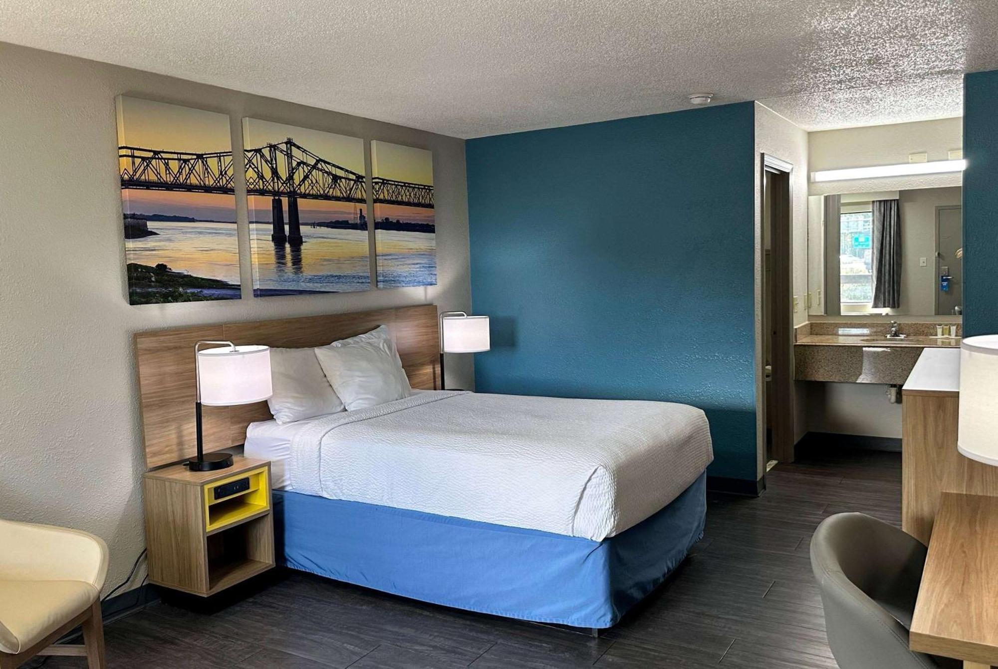 Days Inn By Wyndham Columbia Ne Fort Jackson Eksteriør billede